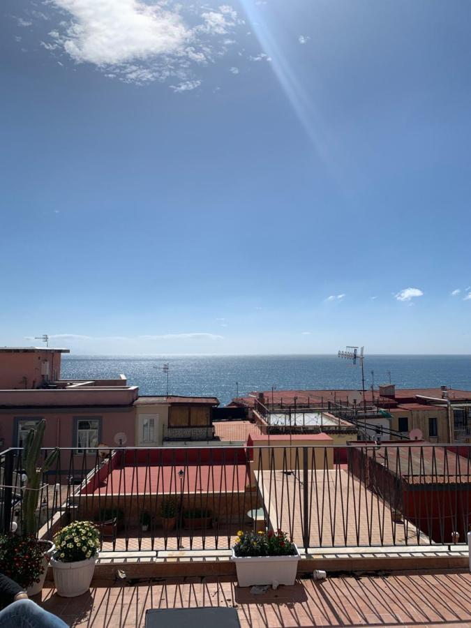 B&B La Dimora Di Nonno Lucio Pozzuoli Exterior foto